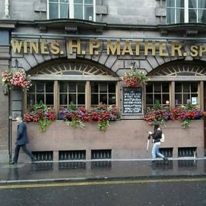 Meet your Posher, Juanean